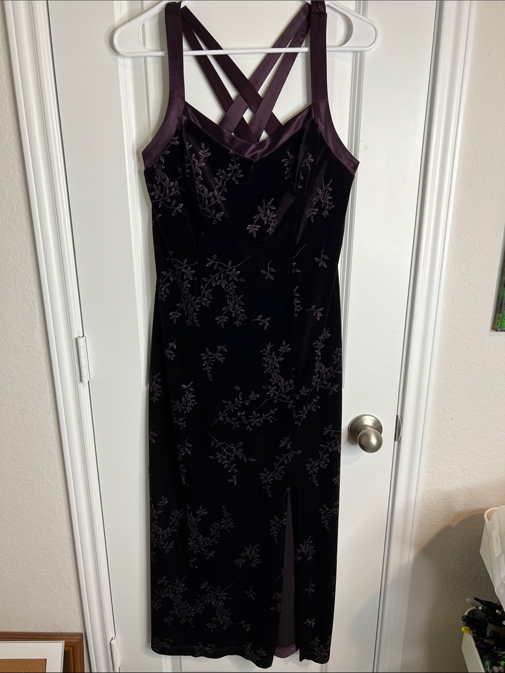 Women's Dark Purple Floral Velvet Maxi Dress with Strappy Back